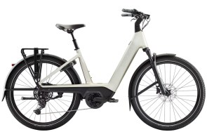 CHARTER+ 4 R9 540LOWSTEP LUNAR SILVER2026